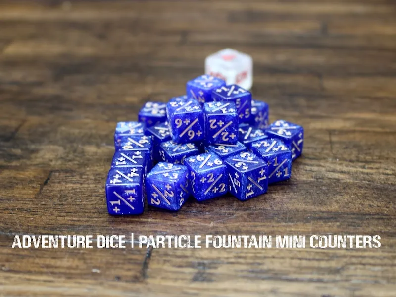 +1/+1 Mini Counter Dice - Particle Fountain - Blue & Silver w/ Gold