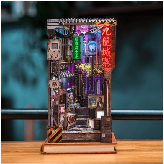 Kowloon Walled City 2049 Book Nook Kit